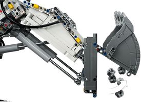 Набор LEGO Liebherr R9800 Excavator