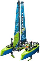 Набор LEGO 42105 Катамаран