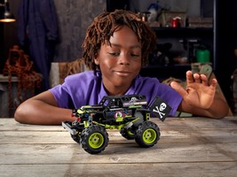 Набор LEGO Monster Jam Grave Digger