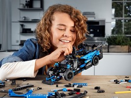 Набор LEGO McLaren Senna GTR