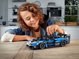 Набор LEGO McLaren Senna GTR