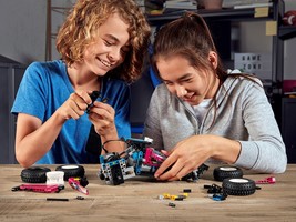 Набор LEGO Off-Road Buggy
