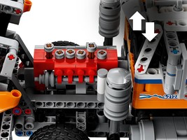 Набор LEGO Heavy Duty Tow Truck