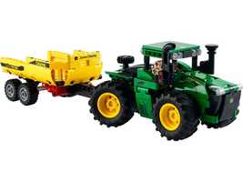 Набор LEGO 42136 John Deere 9620R 4WD Tractor