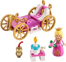 Набор LEGO 43173 Aurora's Royal Carriage