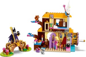 Набор LEGO Aurora's Hut in the Forest
