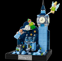 Набор LEGO 43232 Peter Pan & Wendy's Flight over London
