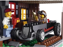 Набор LEGO Логово бандитов