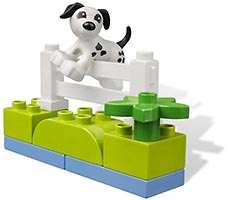 Набор LEGO Зеленая коробка с кубиками