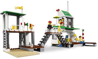 Набор LEGO Пристань для яхт