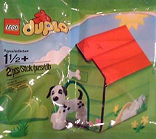 Набор LEGO 5002121 Dog and Kennel polybag