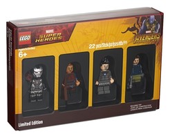 Набор LEGO 5005256 LEGO Toys R Us Bricktober 2018 Collectible Minifigures - Super Heroes