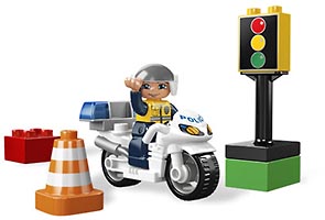 Набор LEGO 5679 Полицейский мотоцикл