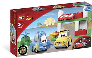 Набор LEGO Тачки 2 - Итальянский городок Луиджи