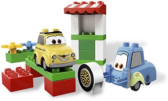 Набор LEGO Тачки 2 - Итальянский городок Луиджи