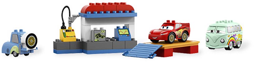 Набор LEGO Тачки 2 - Пит-стоп