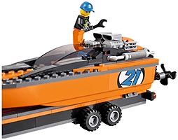 Набор LEGO Внедорожник 4х4 с гоночным катером
