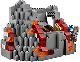 Набор LEGO Грузовой вертолет исследователей вулканов