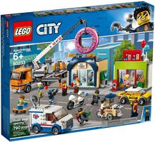 Набор LEGO Открытие магазина по продаже пончиков