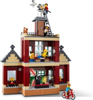 Набор LEGO Main Square