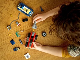 Набор LEGO Elite Police Driller Chase