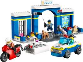 Набор LEGO 60370 Police Station Chase