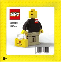 Набор LEGO 6384339 Edinburgh Brand Store Opening Associate Figure