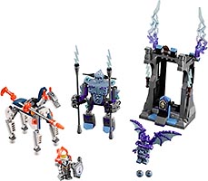 Набор LEGO 70359 Ланс против Монстра-молнии