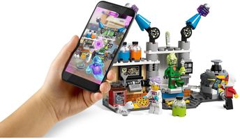 Набор LEGO Лаборатория призраков