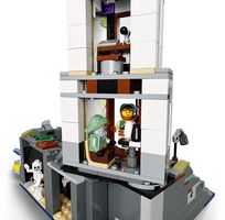 Набор LEGO The Lighthouse of Darkness