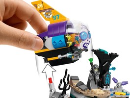Набор LEGO J.B.'s Submarine
