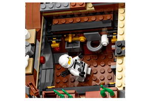 Набор LEGO Корабль «Дар Судьбы»