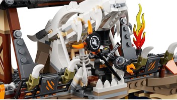 Набор LEGO Пещера драконов