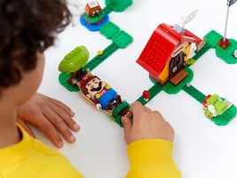 Набор LEGO Mario's House & Yoshi Expansion Set