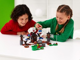 Набор LEGO King Boo and the Haunted Yard Expansion Set