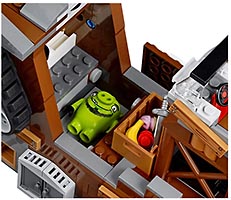 Набор LEGO Пиратский корабль свинок