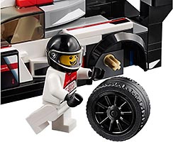 Набор LEGO Ауди R18 E-TRON Кватро