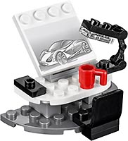 Набор LEGO Mercedes Pit Stop