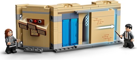Набор LEGO Hogwarts Room of Requirement