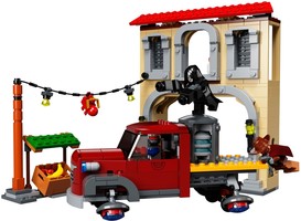 Набор LEGO 75972 Противоборство Дорадо