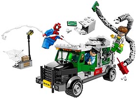 Набор LEGO 76015 Паук против доктора Осминога