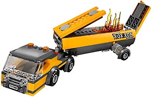 Набор LEGO Нападение на бензовоз