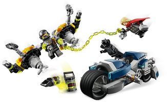 Набор LEGO Avengers Speeder Bike Attack