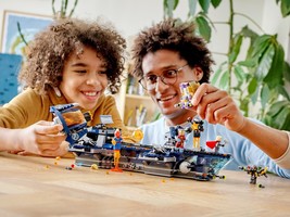 Набор LEGO Avengers Helicarrier