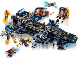 Набор LEGO Avengers Helicarrier