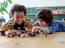Набор LEGO Venom Crawler