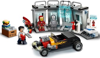 Набор LEGO Iron Man Armory