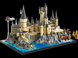 Набор LEGO 76419 Hogwarts Castle and Grounds
