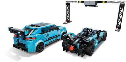 Набор LEGO Formula E Panasonic Jaguar Racing GEN2 car & Jaguar I-PACE eTROPHY