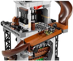 Набор LEGO Нападение на логово Черепашек